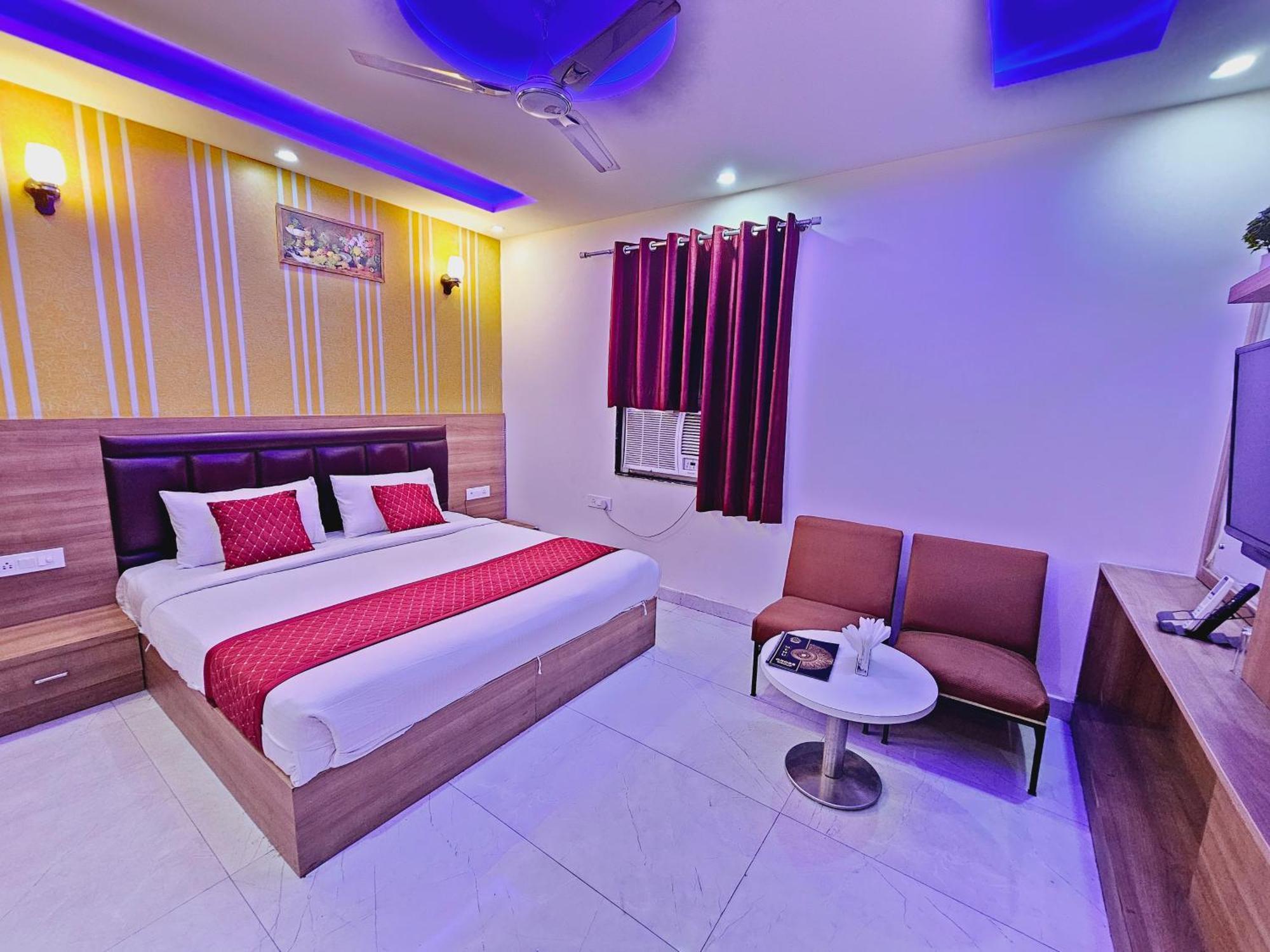 Airport Hotel Gross Palace Neu-Delhi Exterior foto